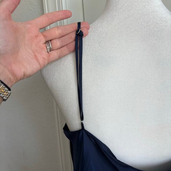 Artizia Wilfred Only Ruched Slip Dress Cupro
Cowl Neckline Satin Midi Blue L - Picture 9 of 12